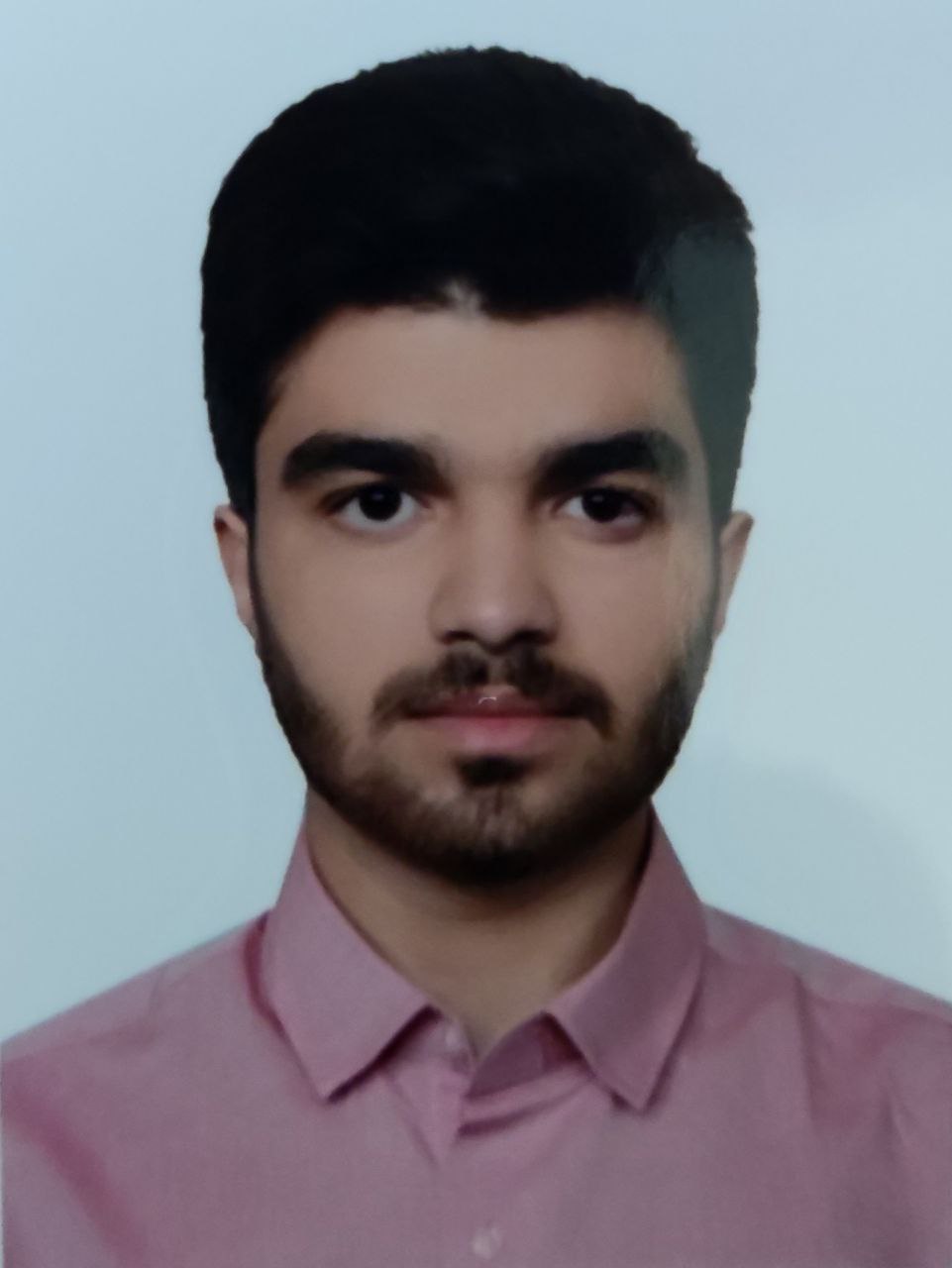  علیرضا  محمدی 